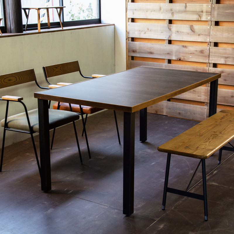 ROUGH&TOUGH「PUMP TABLE パンプテーブル」メラミン+ナラ無垢材 ROUGH&TOUGH「PUMP TABLE パンプテーブル」メラミン+ナラ無垢材