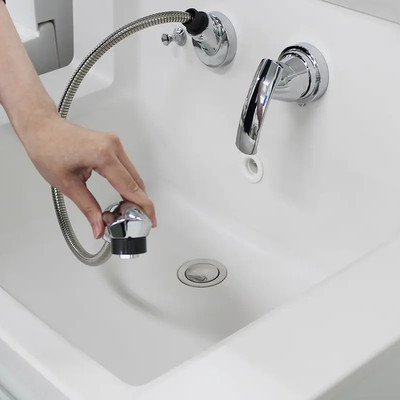 シャワー水栓　ホース引き出し式