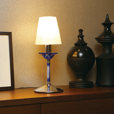 切子ガラスの煌めきが綺麗なスタンドライト「KRI001B(R)」φ166ｘH400mm 2色