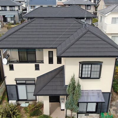 「ディーズルーフィング／エコグラーニ(オニキス)」石粒付き金属屋根材